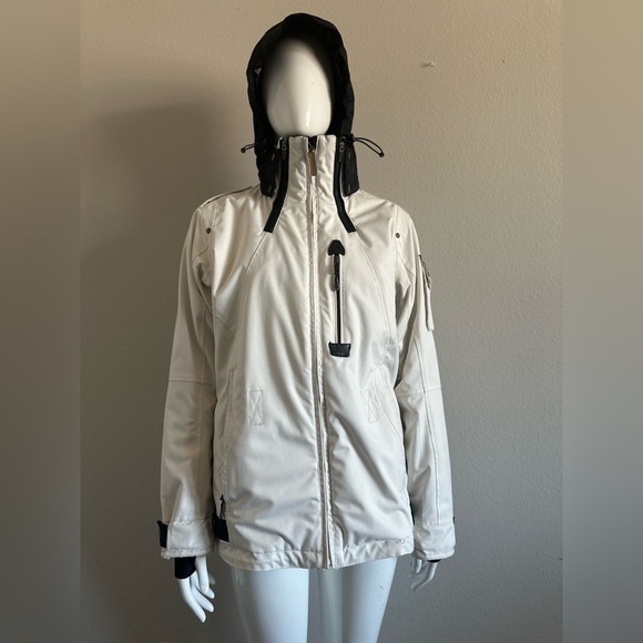 Obermeyer Jackets & Blazers - Obermeyer  women’s jacket